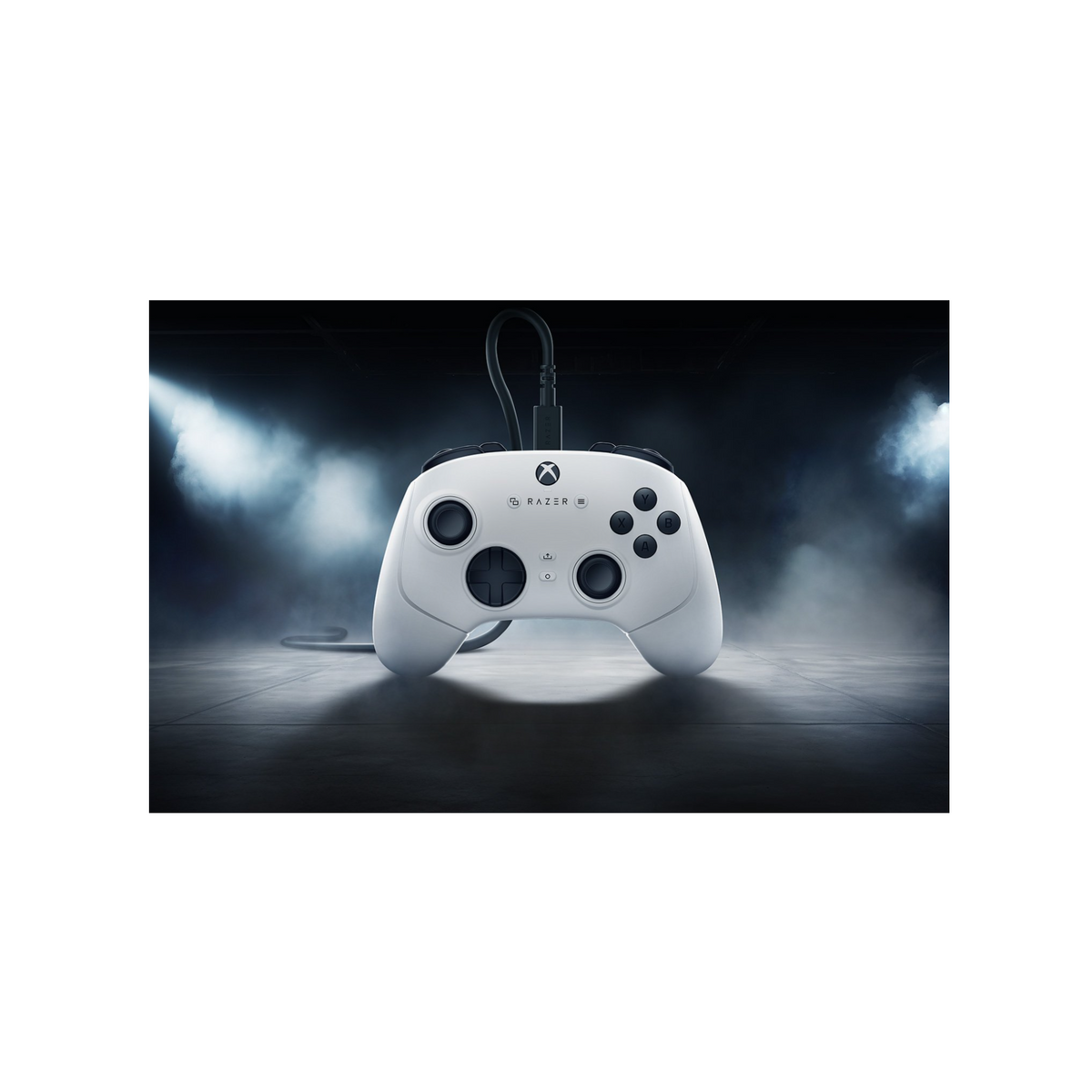 Razer Wolverine V3 Tournament Edition Wired Controller for Xbox and PC White