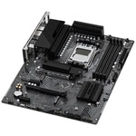  3x M.2 Sockets
