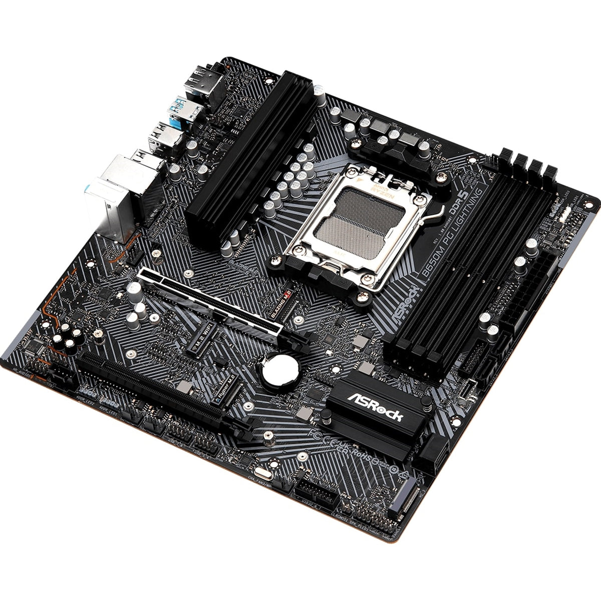  4x DDR5 Slots
