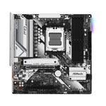  4x DDR5 Slots