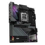  4x DDR5 Slots