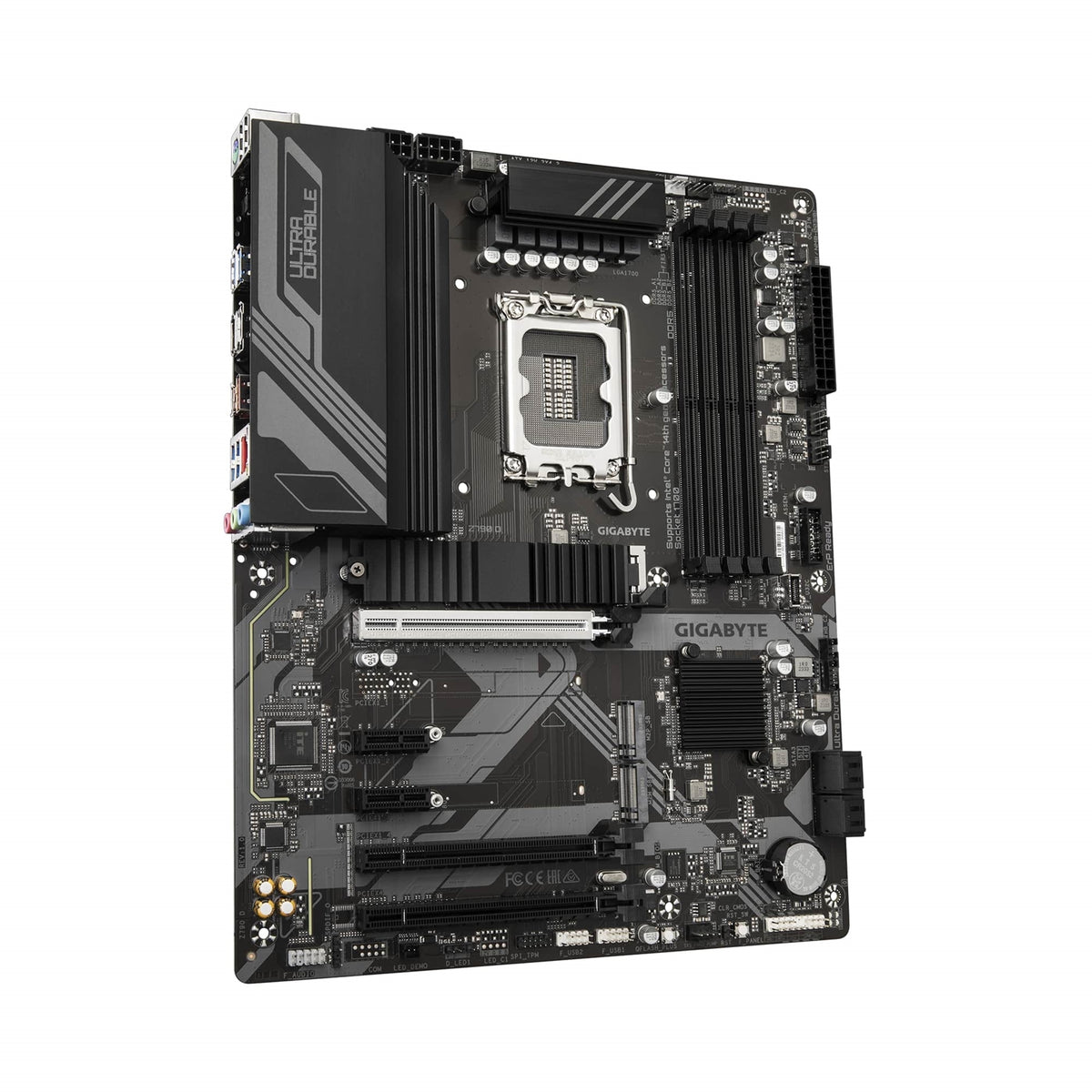  4x DDR5 Slots