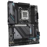  4x DDR5 Slots