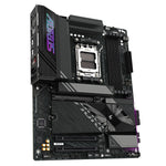  4x DDR5 Slots