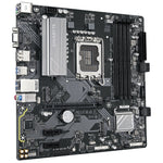  4x DDR5 Slots