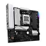  4x DDR5 Slots