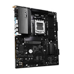  4x DDR5 Slots