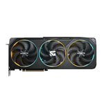  3x DisplayPorts / 1x HDMI Port