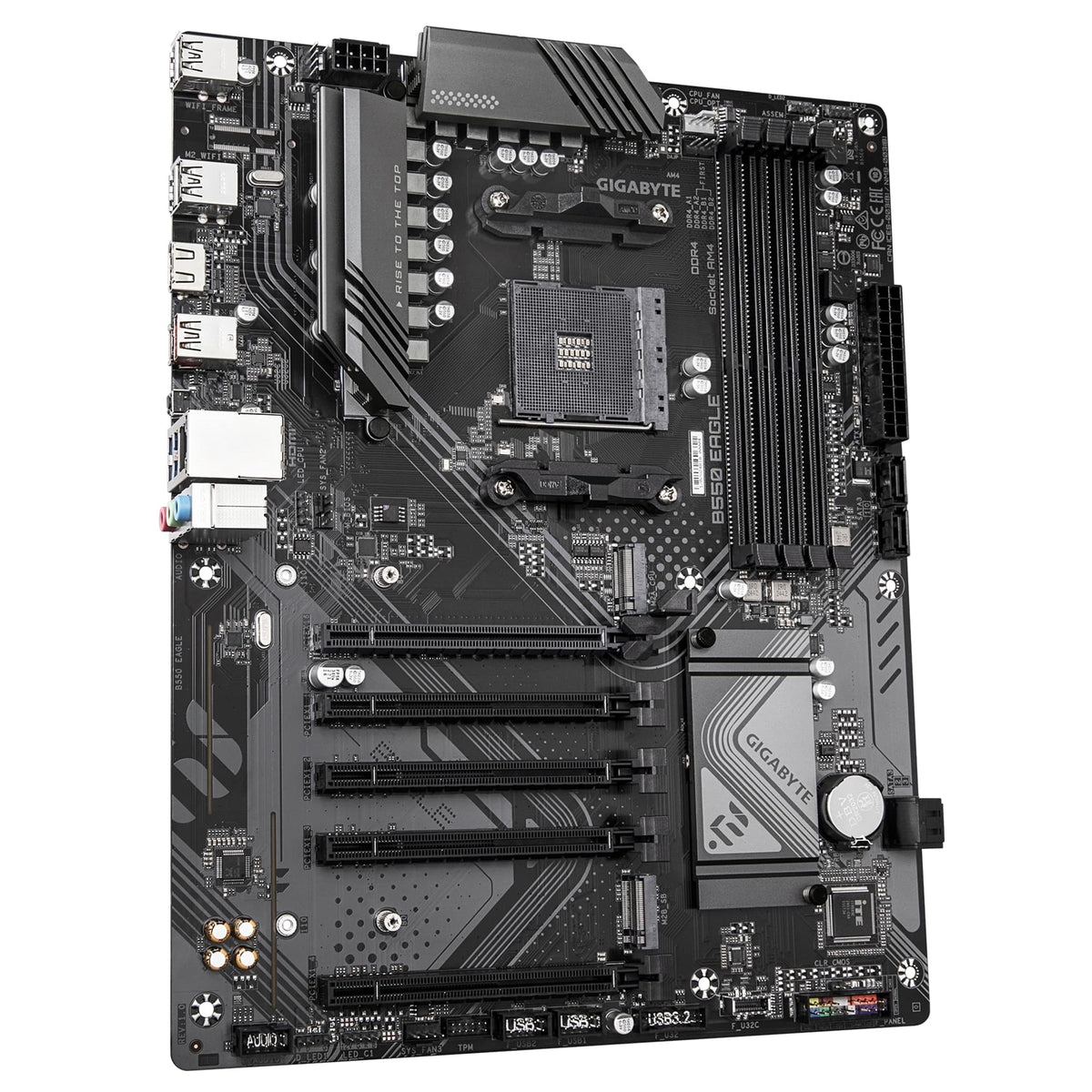  4x DDR4 Slots