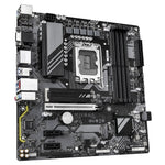  4x DDR5 Slots
