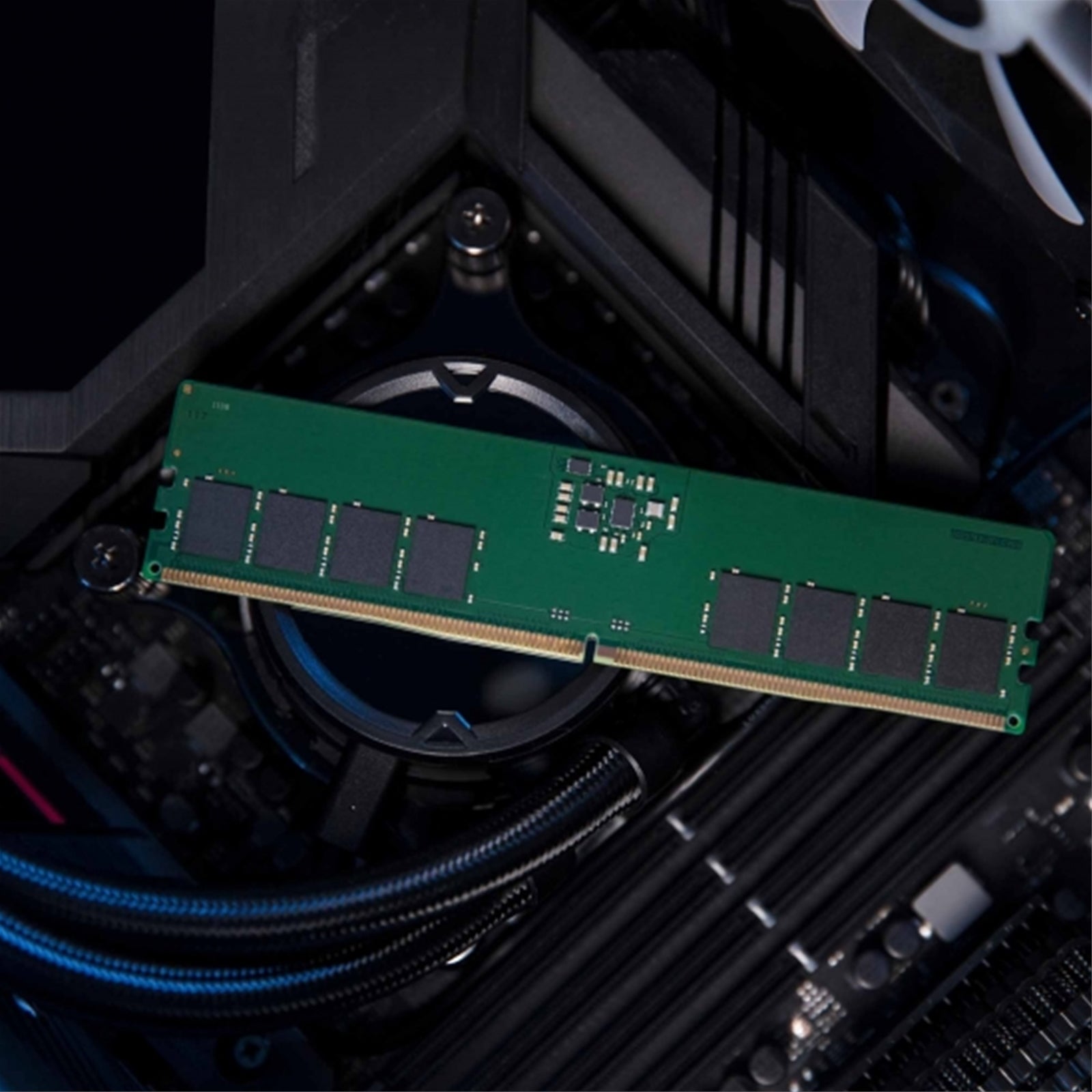  DDR5