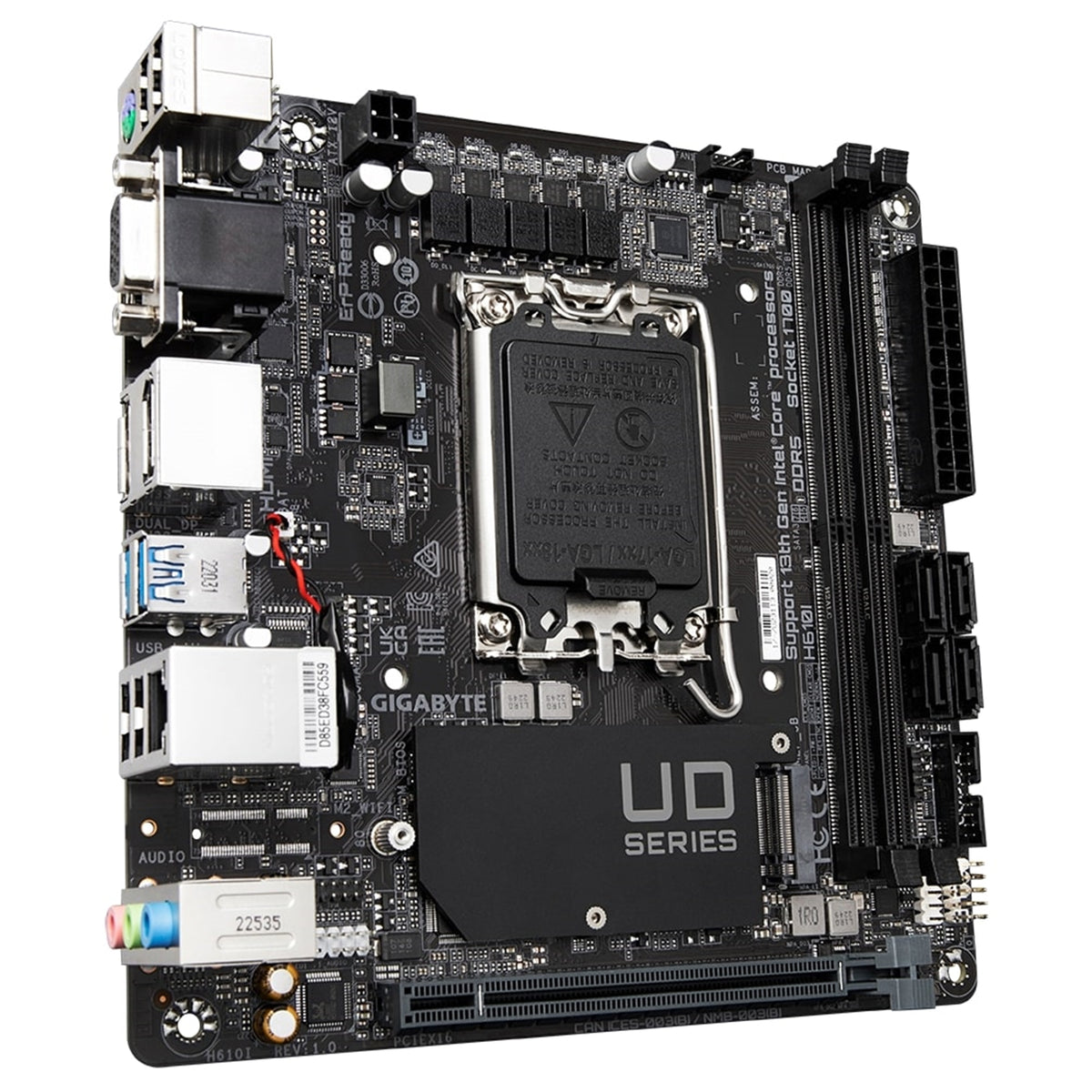  2x DDR5 Slots