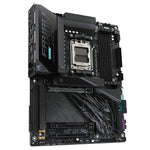  4x DDR5 Slots