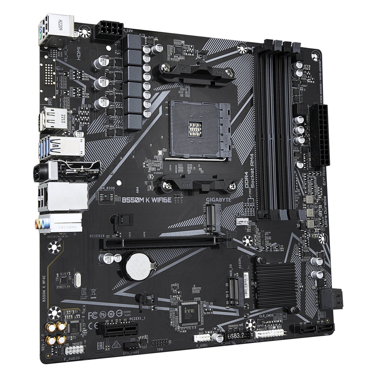  4x DDR4 Slots