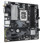  4x DDR5 Slots