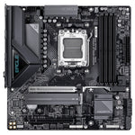  4x DDR5 Slots